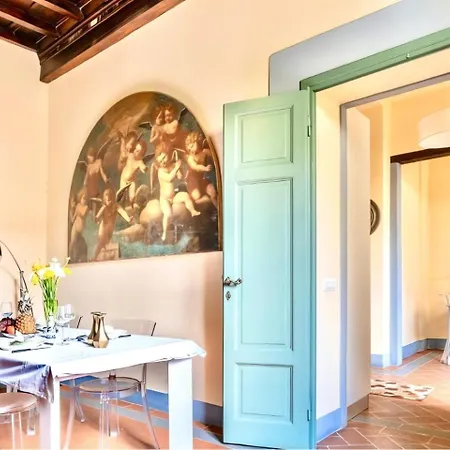 The Luxury Historic Palace Of Santa Croce * Florence