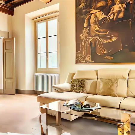 The Luxury Historic Palace Of Santa Croce Apartment